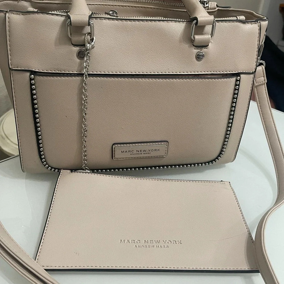 Marc New York Handbag 3 in 1 (handbag, crossbody and wristlet) - Picture 2 of 16